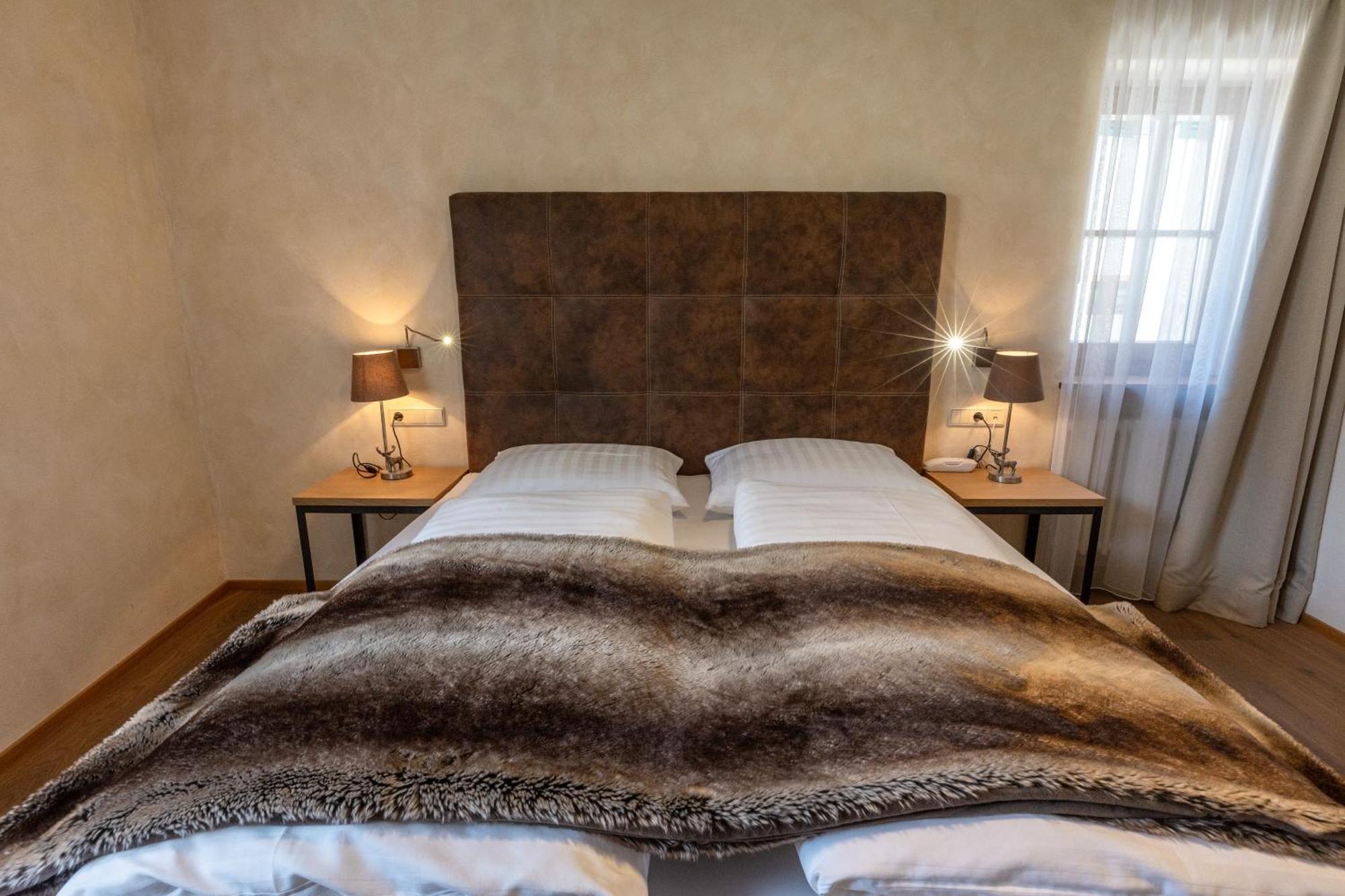 Der Unterwirt Guesthouse And Restaurant Chiusa Luaran gambar