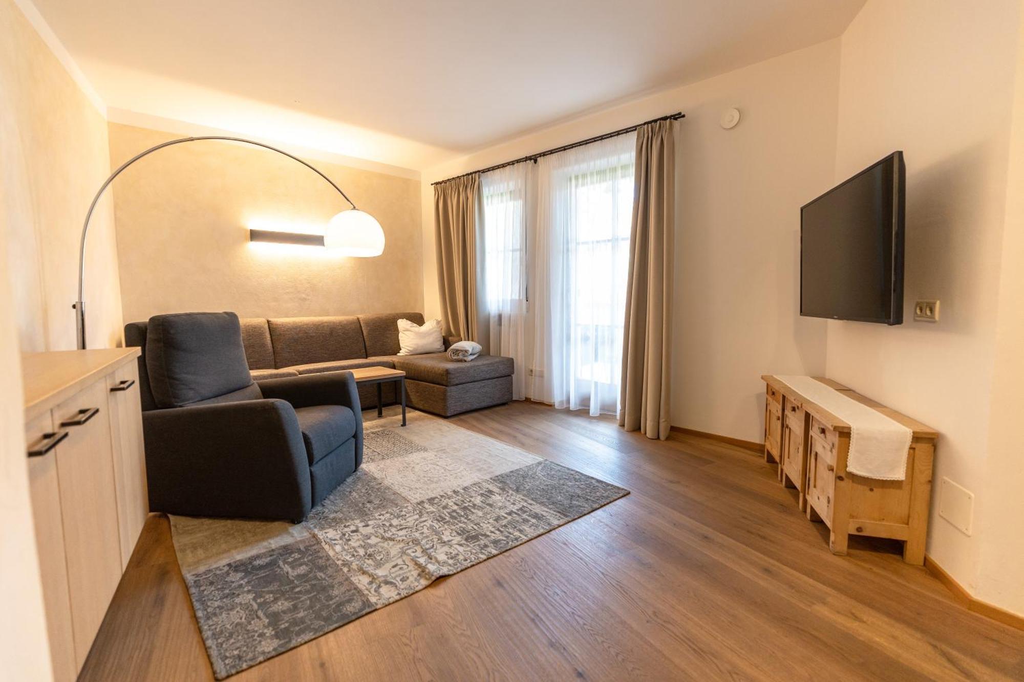 Der Unterwirt Guesthouse And Restaurant Chiusa Luaran gambar