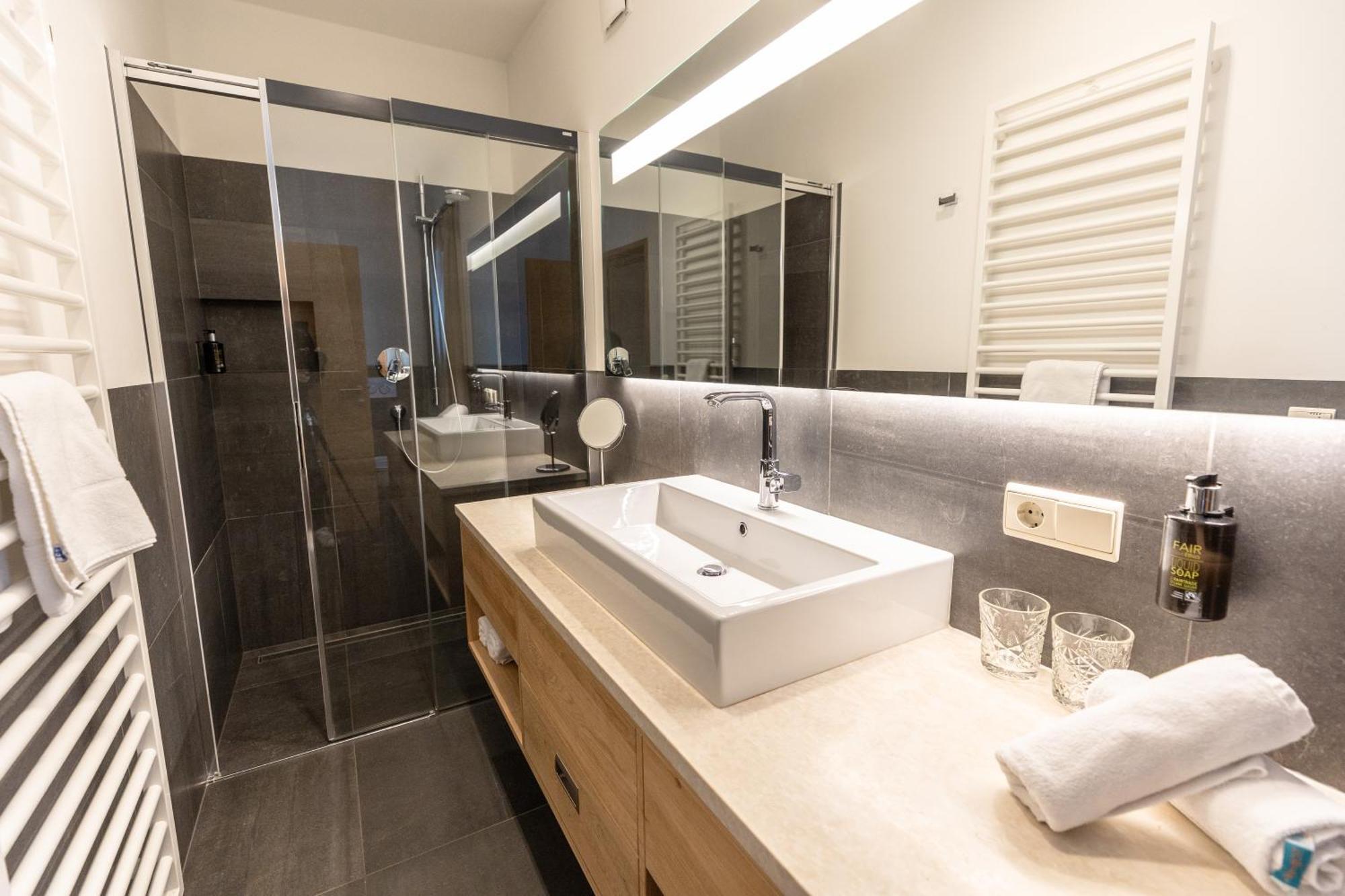 Der Unterwirt Guesthouse And Restaurant Chiusa Luaran gambar
