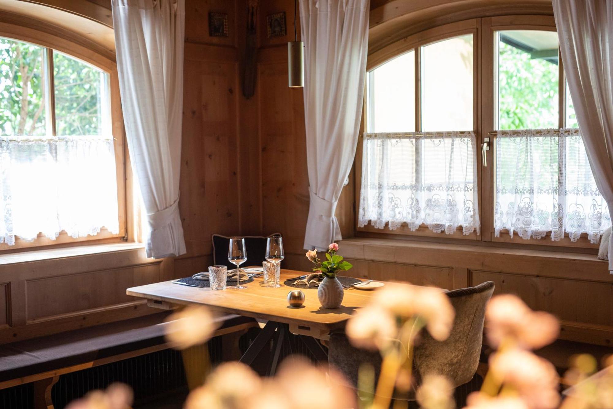 Der Unterwirt Guesthouse And Restaurant Chiusa Luaran gambar
